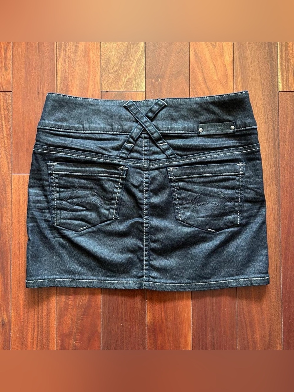 Vintage Y2K Parasuco Dark Wash Denim Mini Skirt